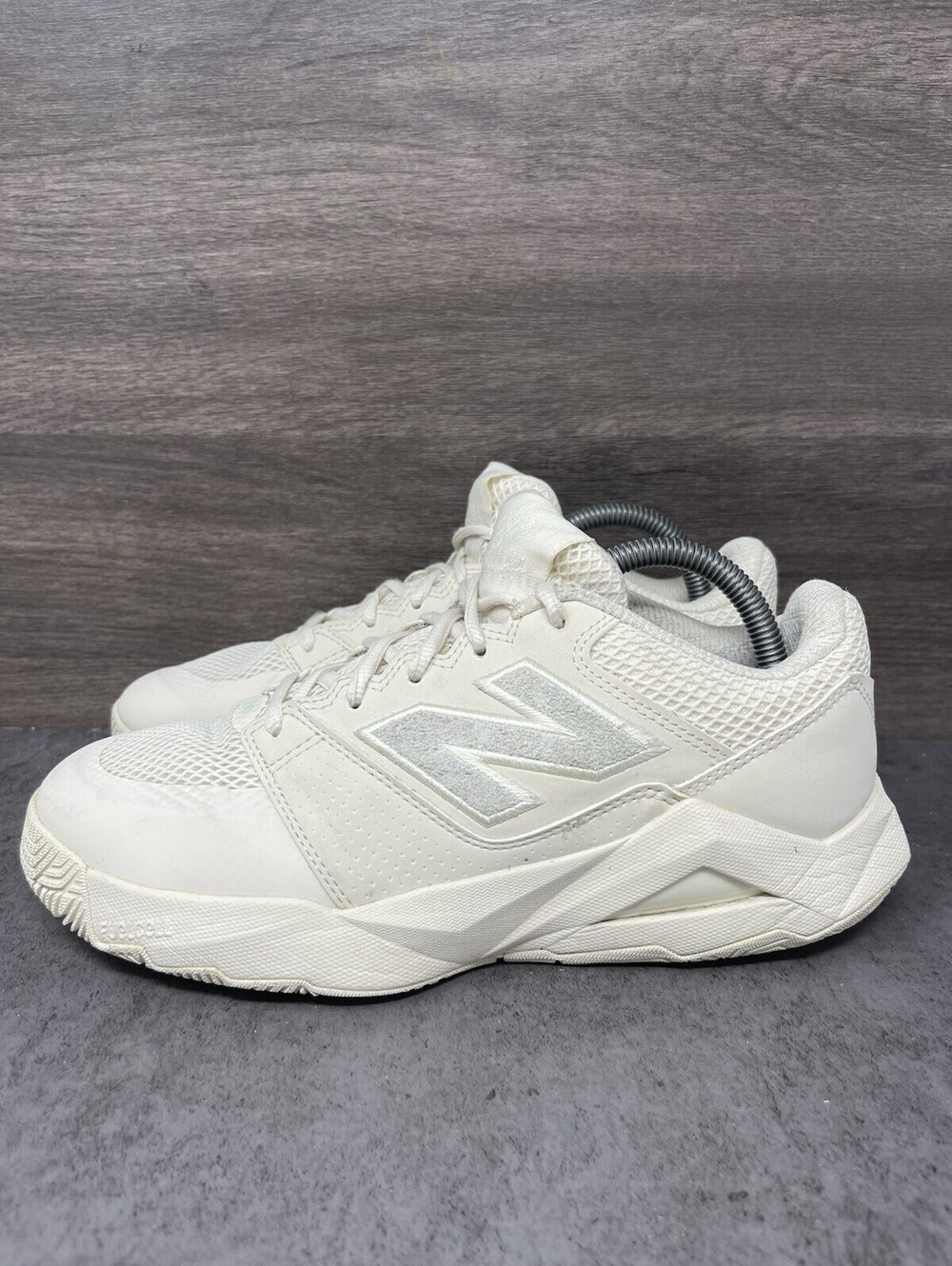 New Balance Coco Delray Womens Size 8.5 White FuelCell Tennis Pickleball Shoes